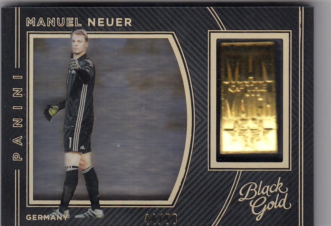 MM-MN. MANUEL NEUER - GERMANY - BLACK GOLD MAN OF THE MATCH MEDALLIONS HOLO GOLD - #/50