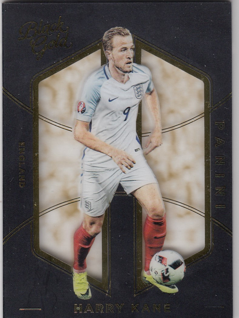 154. HARRY KANE - ENGLAND - BLACK GOLD BASE
