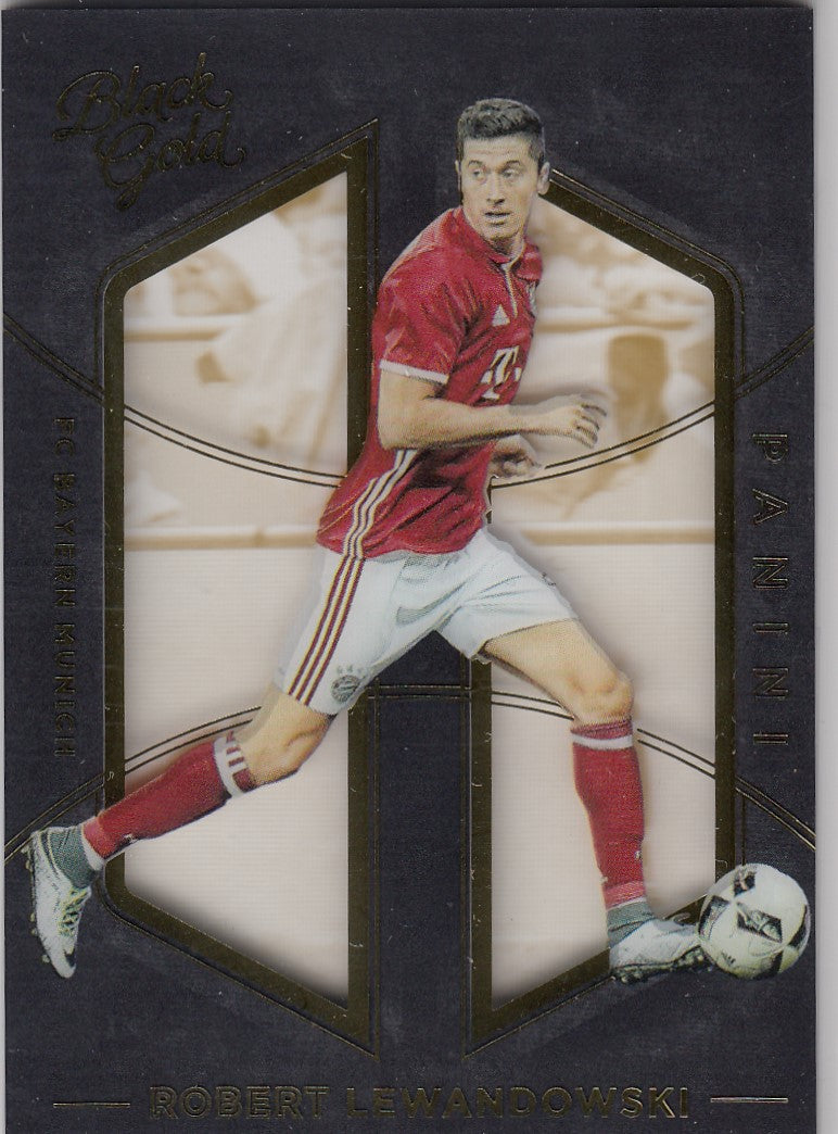 023. ROBERT LEWANDOWSKI - BAYERN MUNICH - BLACK GOLD BASE