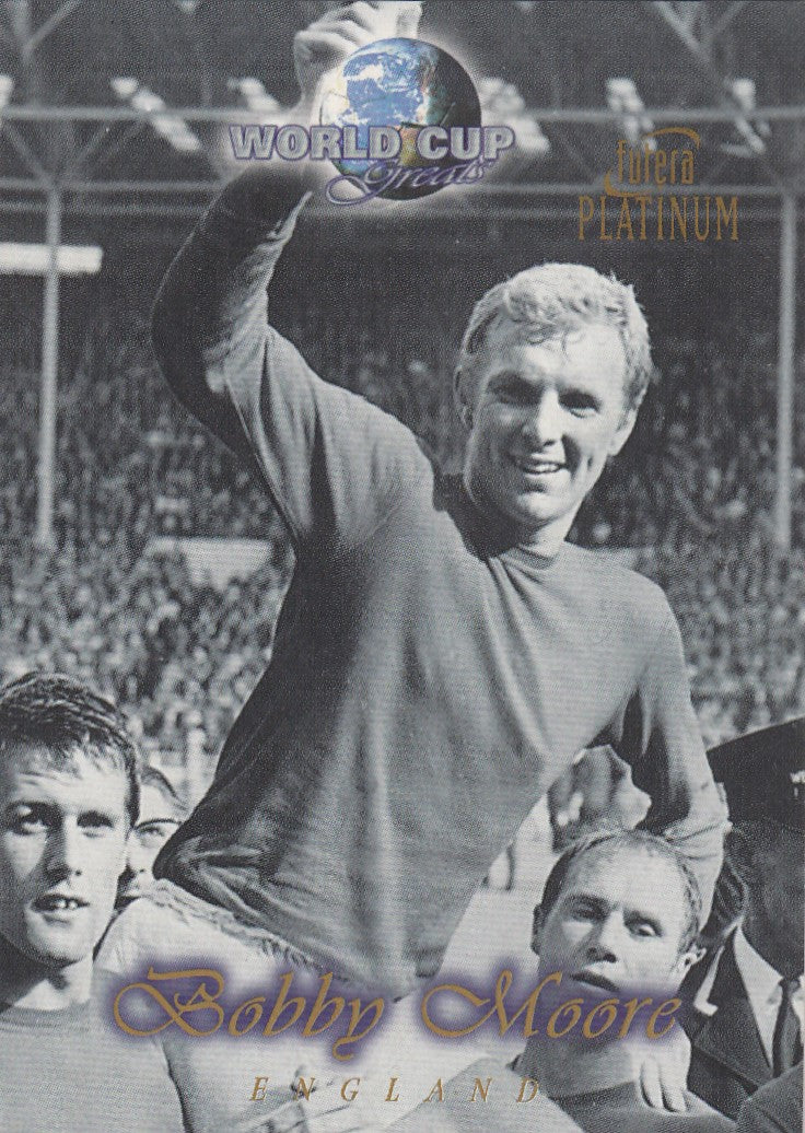 031. BOBBY MOORE - ENGLAND - #1998