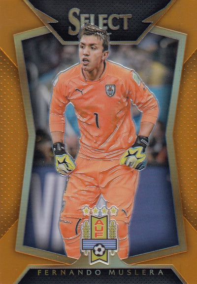 052. FERNANDO MUSLERA - URUGUAY - ORANGE PRIZM - VERSON 2 - #149