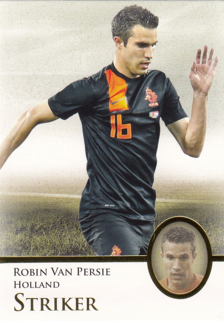 130. ROBIN VAN PERSIE - HOLLAND - STRIKER