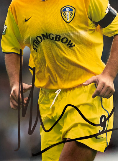 MARK VIDUKA - SIGNERT BILDE MED EKTEHETSBEVIS/COA