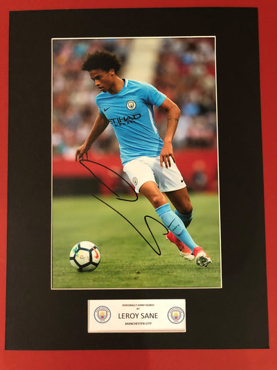LEROY SANE - SIGNERT BILDE MED EKTEHETSBEVIS/COA