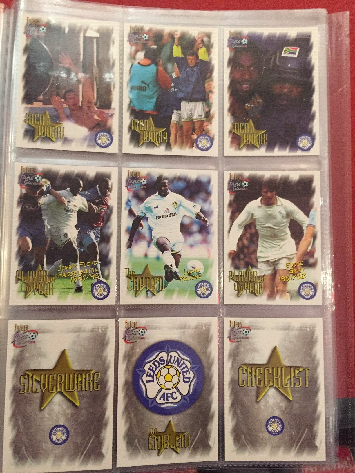 LEEDS UNITED - FUTERA 1999 - KOMPLETT SETT MED 99 KORT I PERM