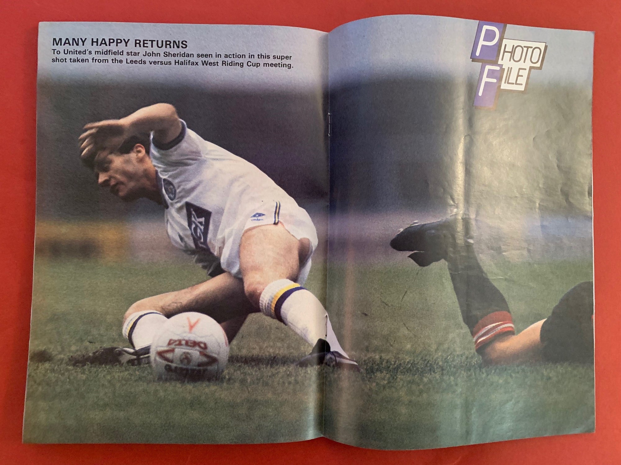 1984-27.8 - LEEDS UNITED VS FULHAM