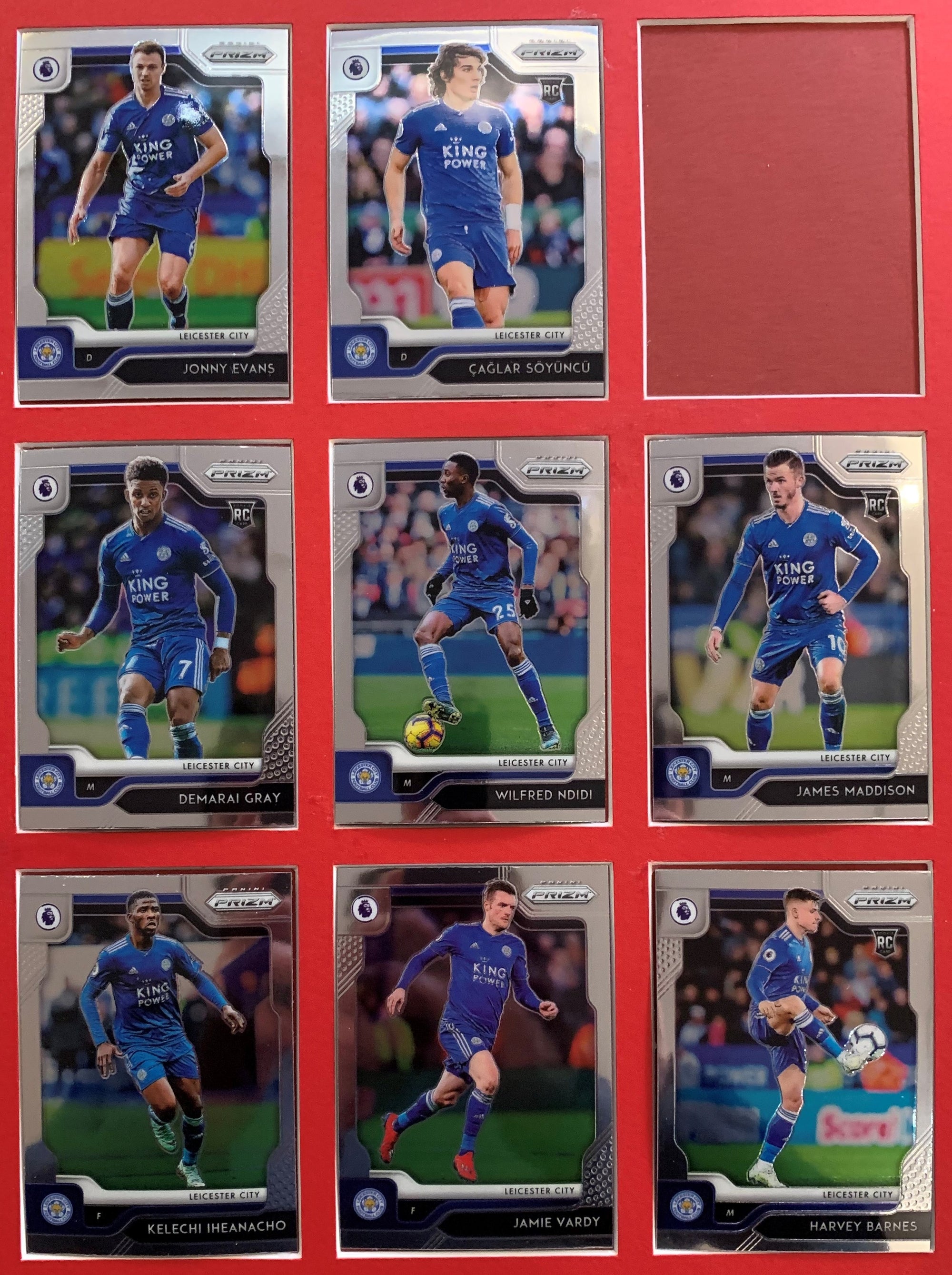 000. LEICESTER CITY KOMPLETT SETT MED PANINI PRIZM PREMIER LEAGUE 2019/20