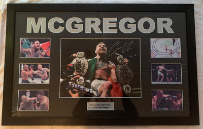 CONOR McGREGOR - SIGNERT BILDE I STOR MONTASJE MED EKTEHETSBEVIS/COA