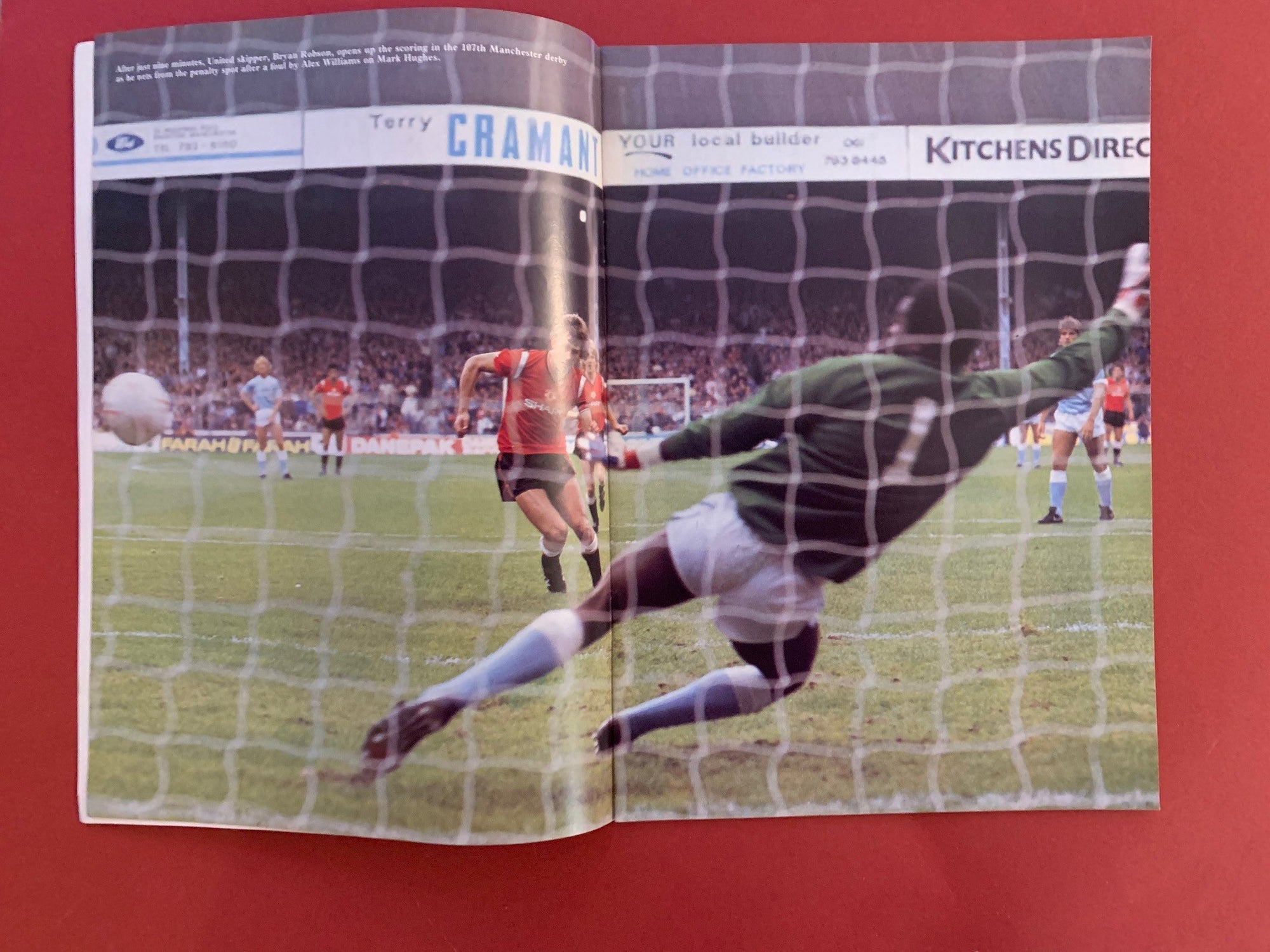 1985-28.9-MANCHESTER UNITED VS SOUTHAMPTON