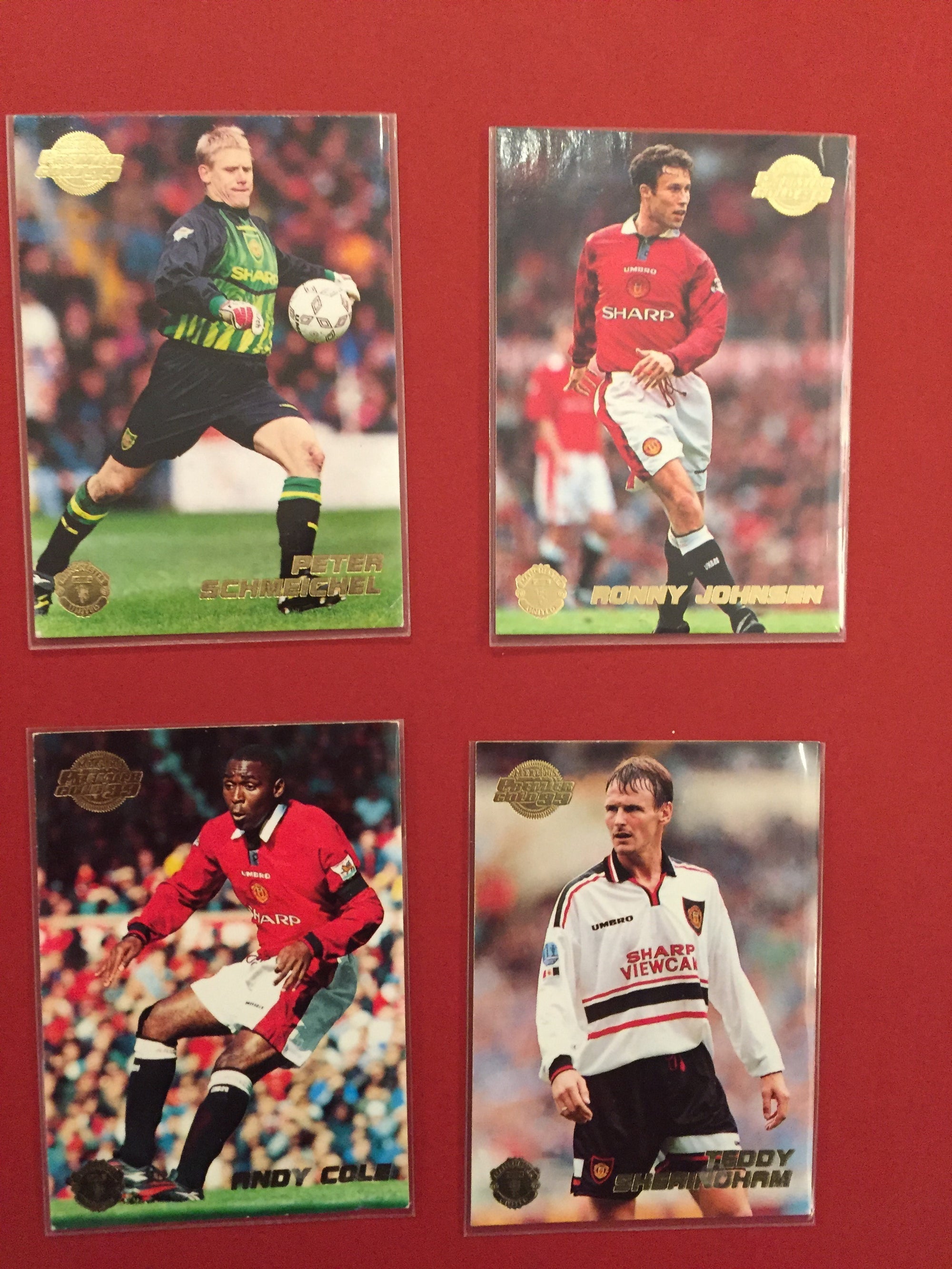 MANCHESTER UNITED PREMIER GOLD 1999 FOTBALLKORT