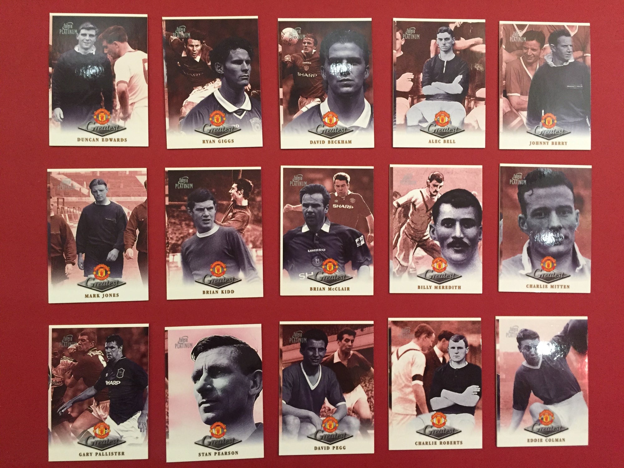 MANCHESTER UNITED - FUTERA PLATINUM "THE GREATEST" - 1999 - KOMPLETT SETT - MISCUT