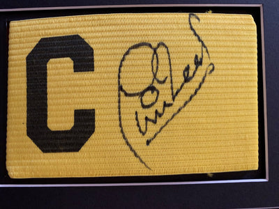 LIVERPOOL - PHIL NEAL - SIGNERT KAPTEINSBIND MED EKTEHETSBEVIS/COA