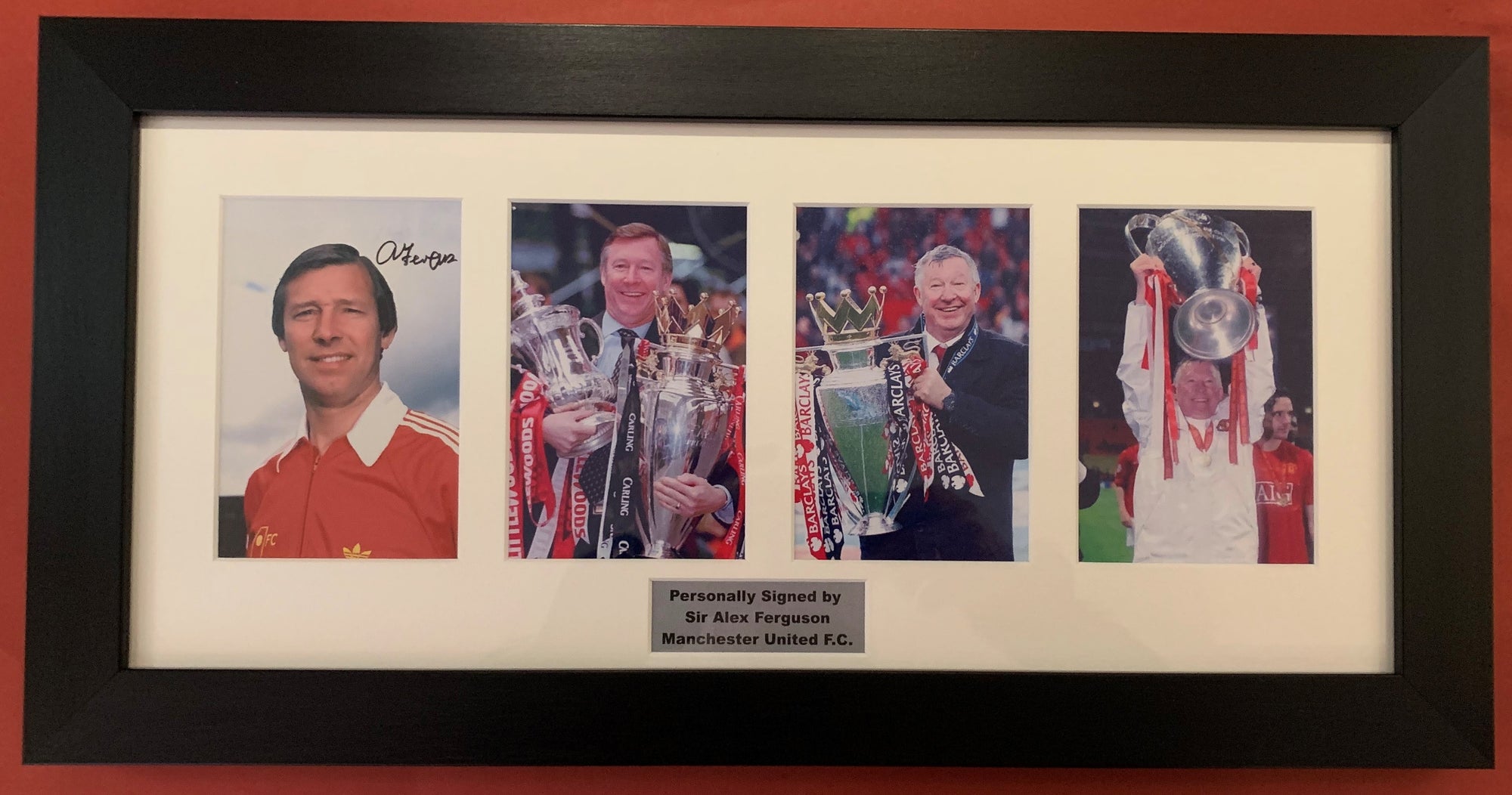 SIR ALEX FERGUSON - SIGNERT BILDE /FOTOMONTASJE - MED EKTEHETSGARANTI/COA