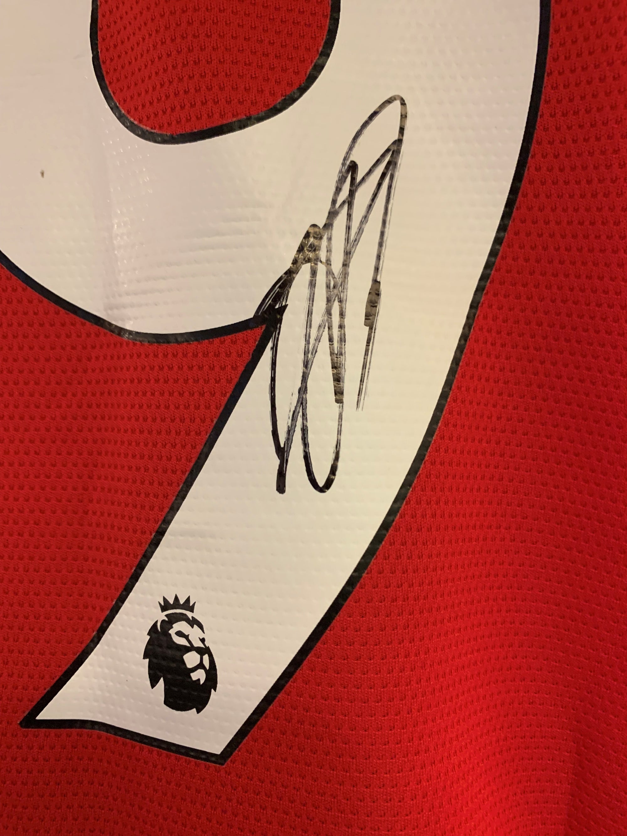 RAPAHAEL VARANE - SIGNERT DRAKT MED EKTEHETSBEVIS/COA