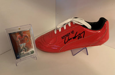 WAYNE ROONEY - SIGNERT "ROONEY 10" SKO MED EKTEHETSBEVIS/COA