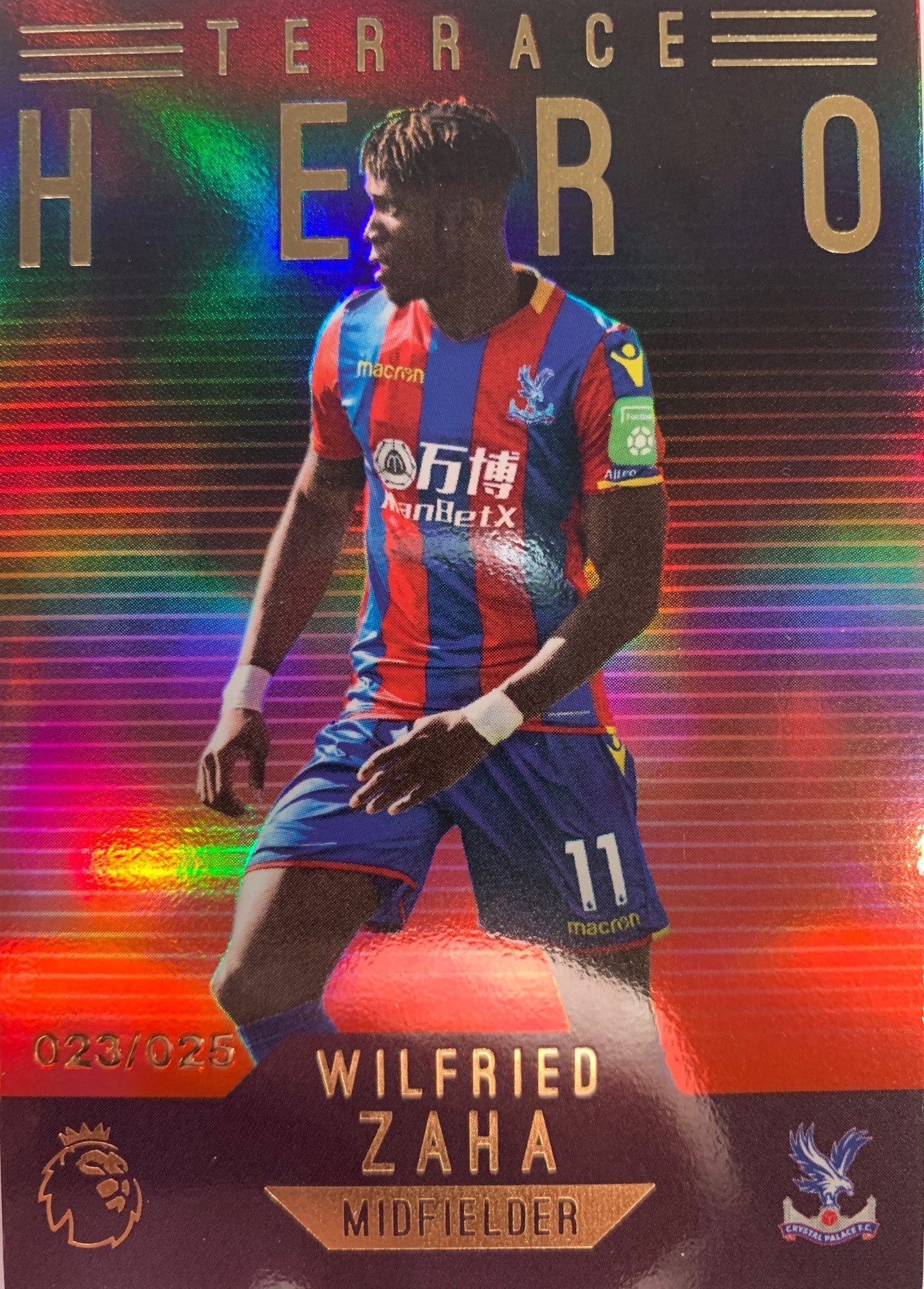 WILFRED SAHA - CRYSTAL PALACE - TOPPS PREMIER GOLD 2017 - TERRACE HERO #25
