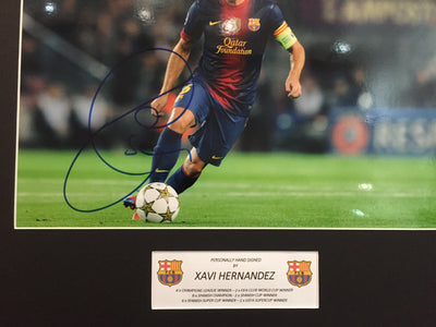 XAVI - SIGNERT BILDE MED EKTEHETSGARANTI/COA