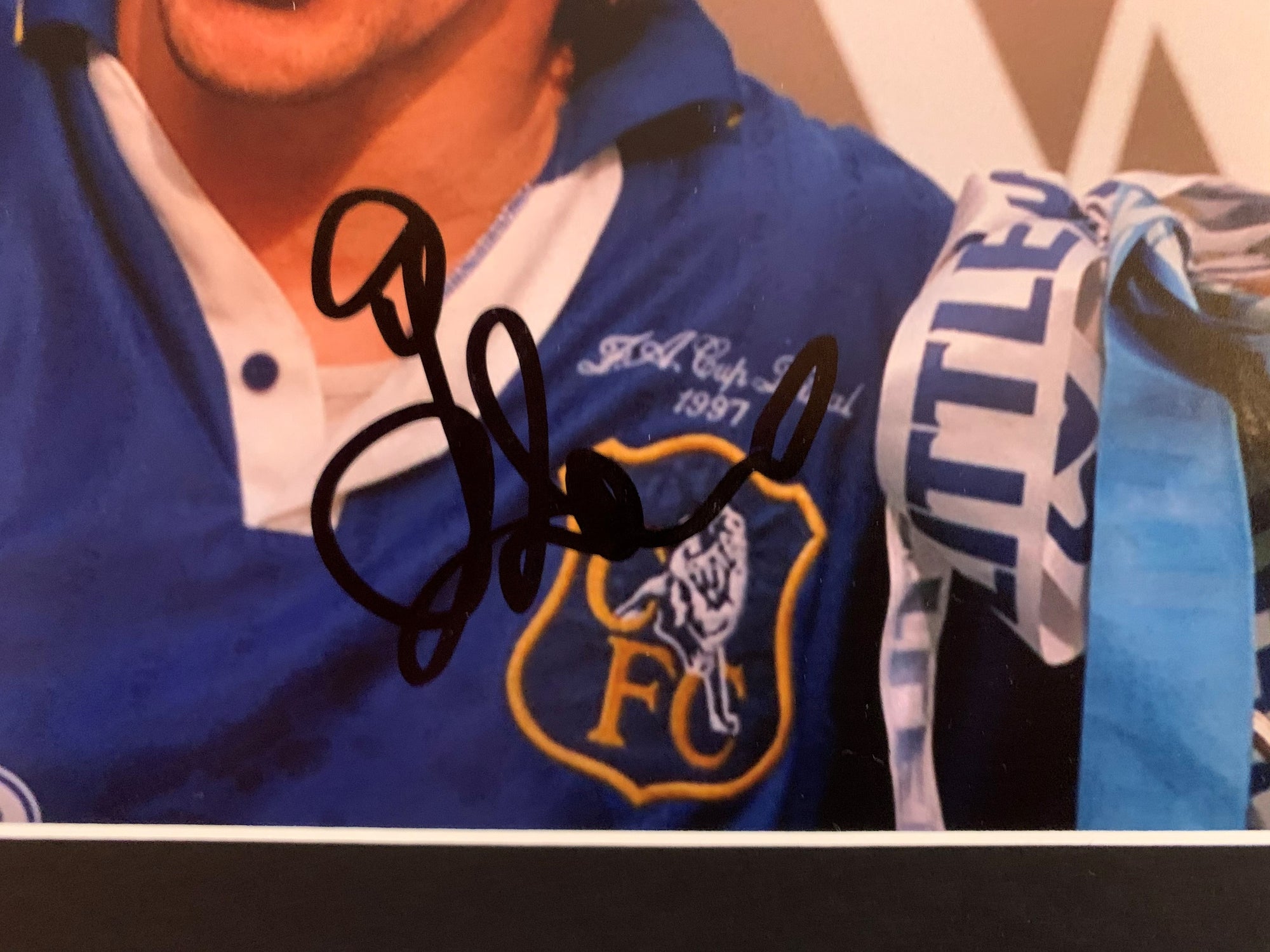 GIANFRANCO ZOLA - SIGNERT BILDE MED EKTEHETSGARANTI/COA