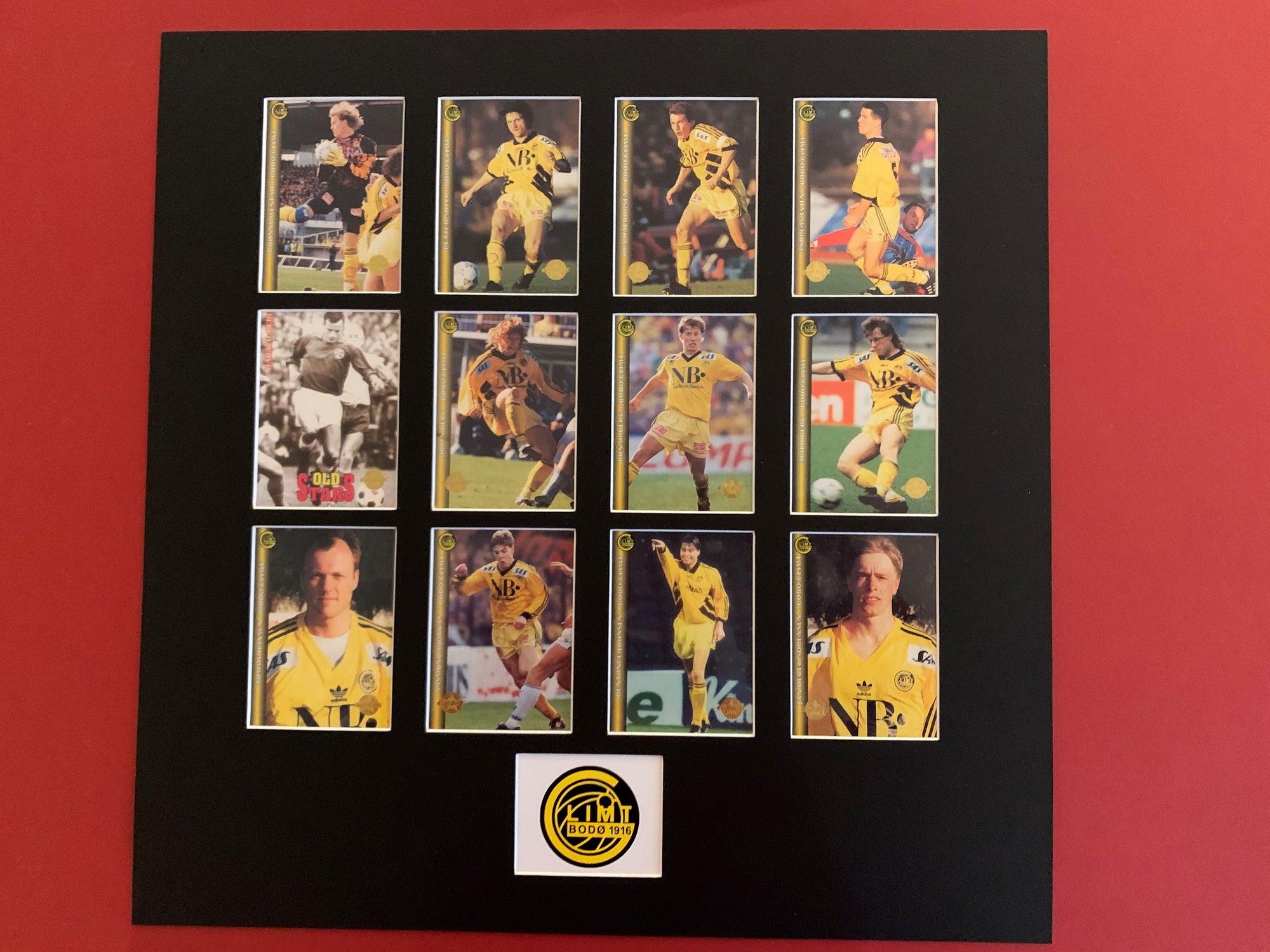 000. BODØ-GLIMT - FOTBALLKORTMONTASJE I RAMME FRA 1995