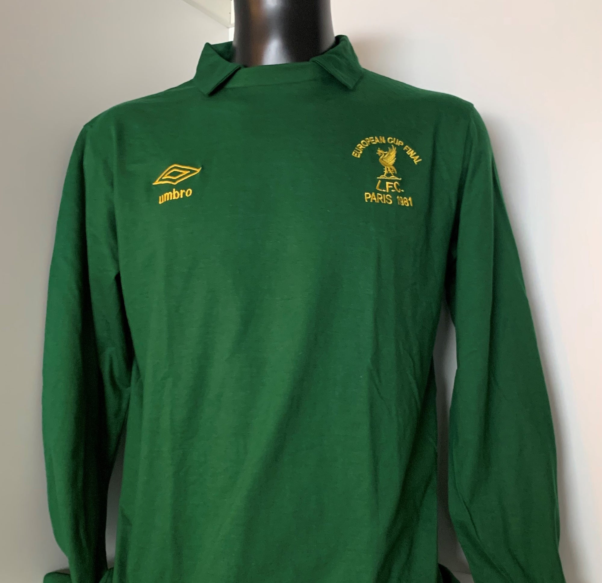 RAY CLEMENCE - SIGNERT RETRO KEEPERDRAKT MED EKTEHETSBEVIS/COA