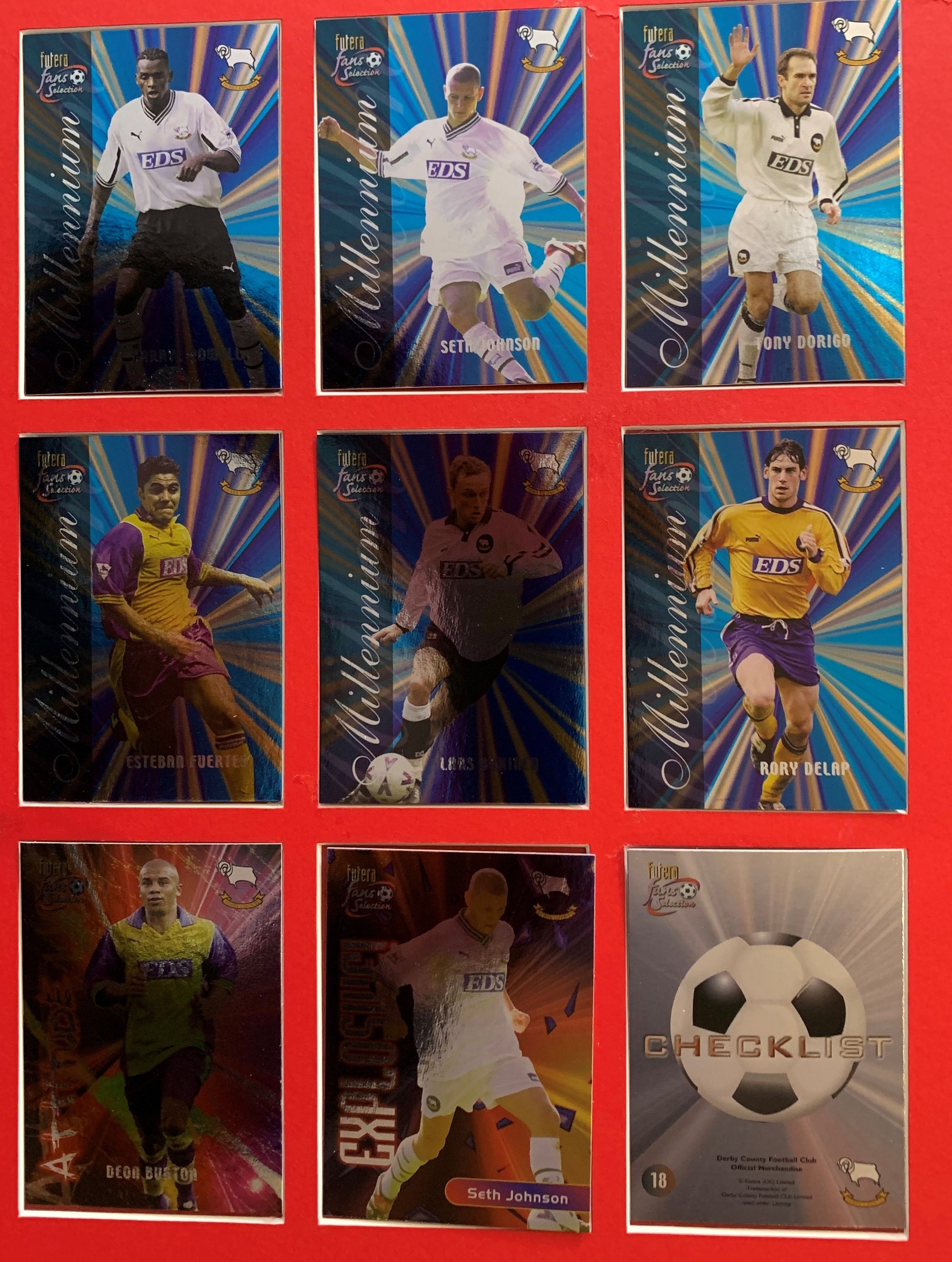 000. DERBY COUNTY FANS SELECTION MILLENIUM 2000 - KOMPLETT SETT