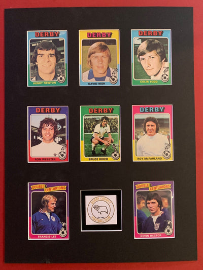 000. DERBY COUNTY FOTBALLKORTMONTASJE FRA 1975/76