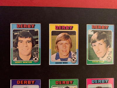 000. DERBY COUNTY FOTBALLKORTMONTASJE FRA 1975/76