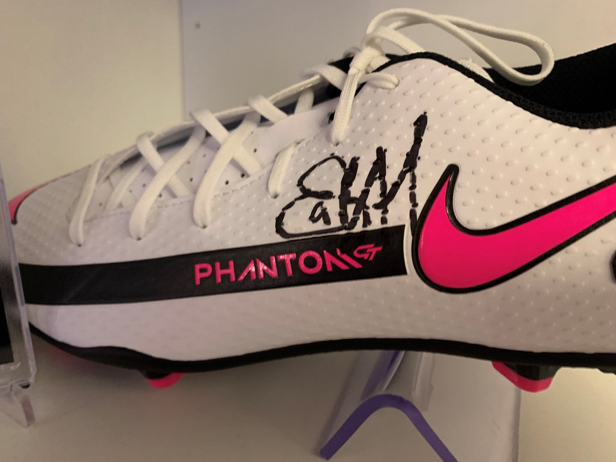 ERLING BRAUT HAALAND - SIGNERT SKO MED EKTEHETSBEVIS/COA