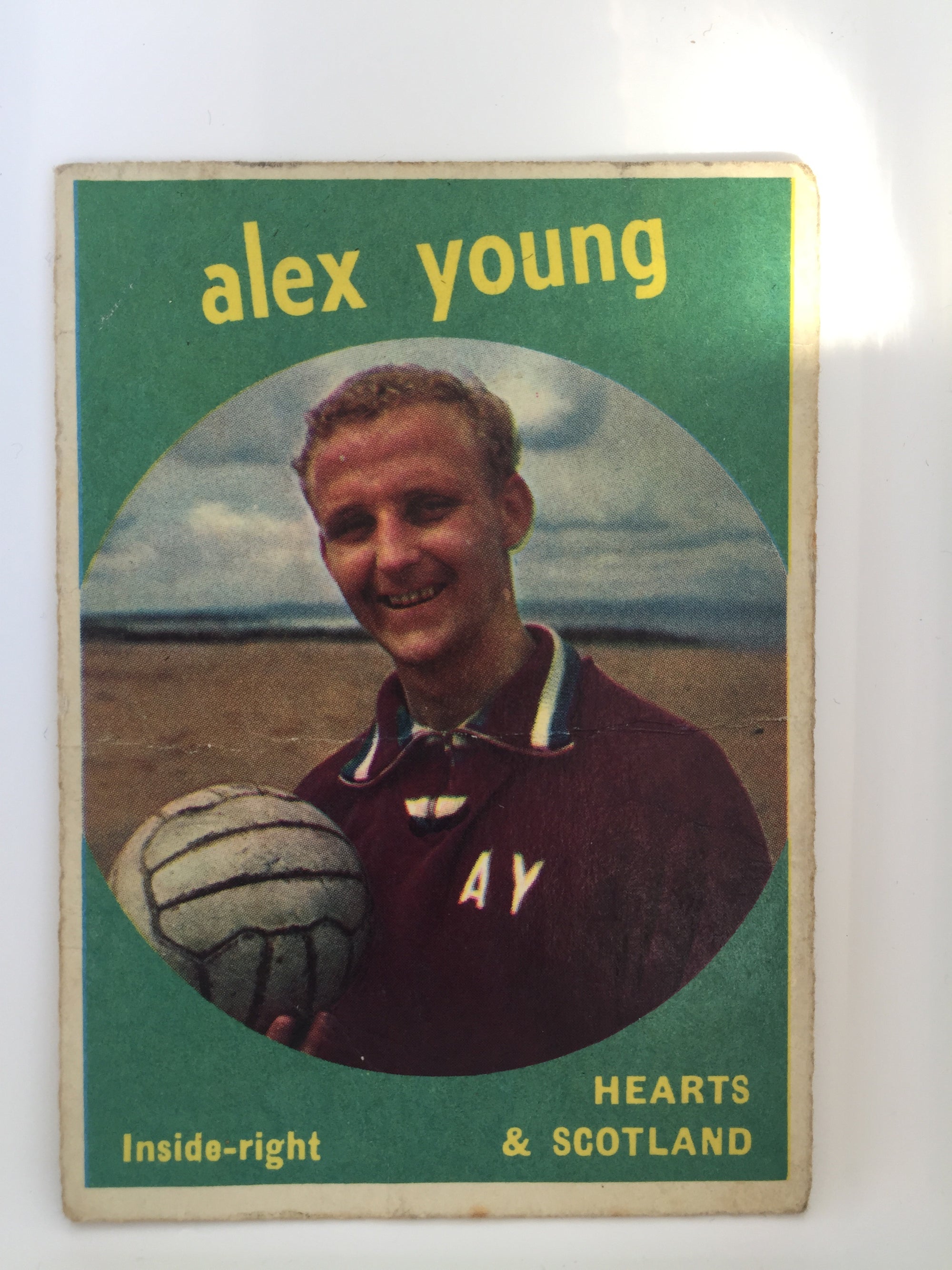 039. ALEX YOUNG - HEARTS