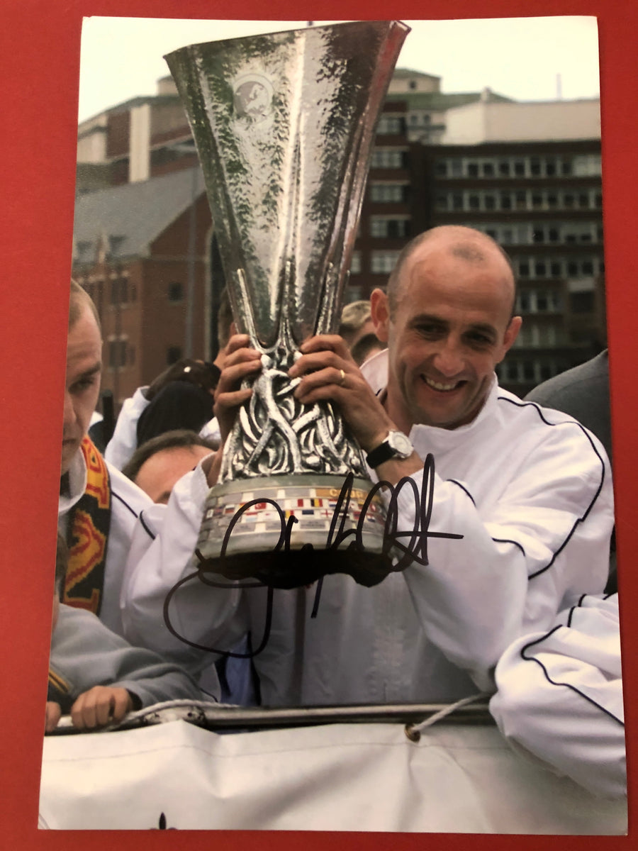 LIVERPOOL - GARY MCALLISTER - SIGNERT BILDE MED EKTEHETSBEVIS/COA