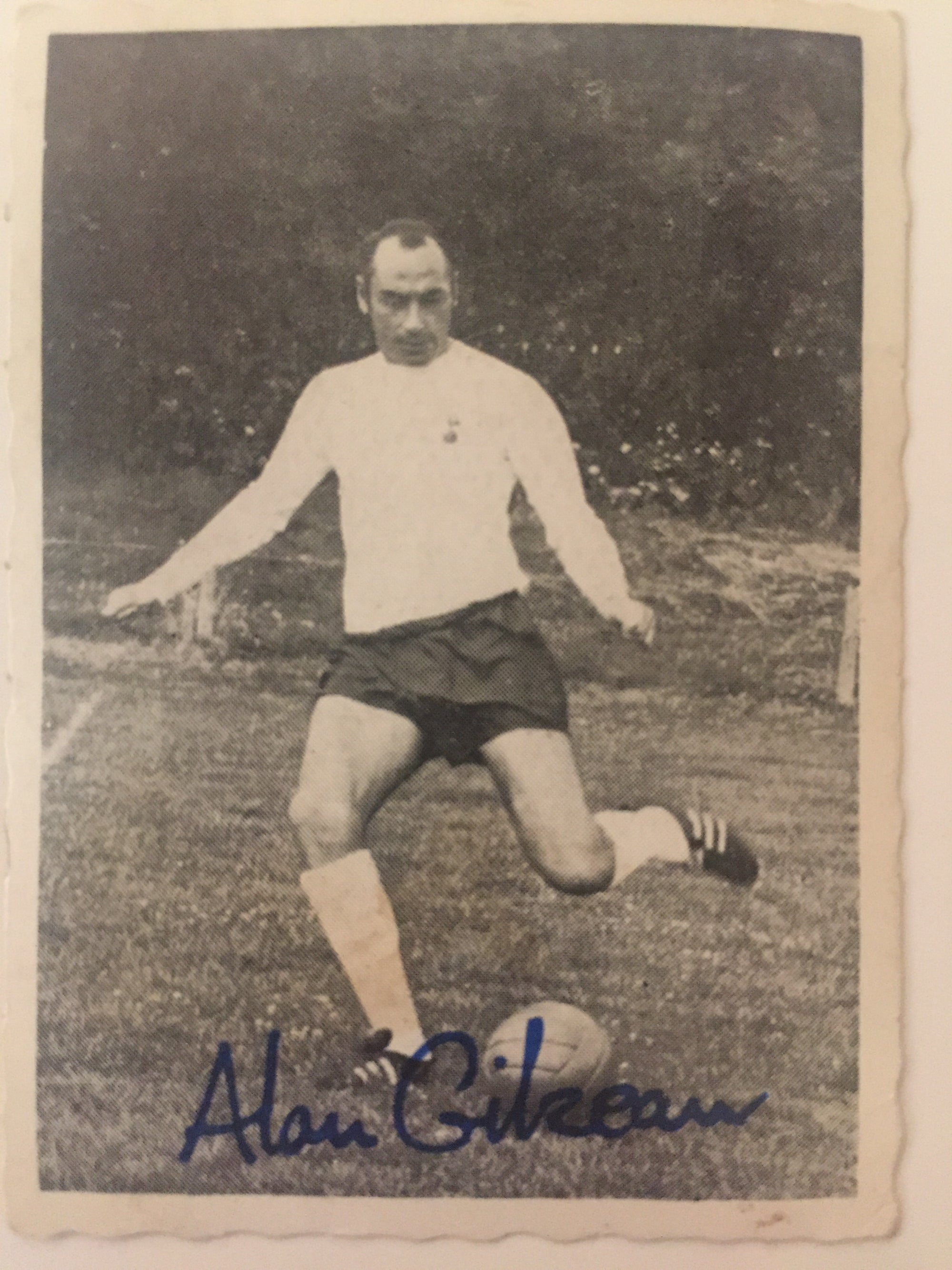 035. ALAN GILZEAN - TOTTENHAM