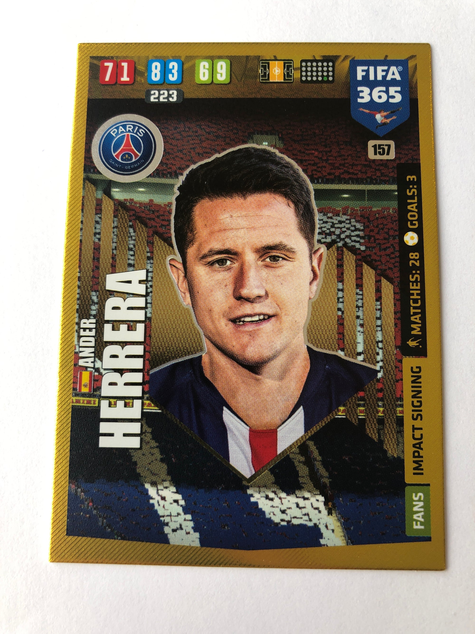 157. PARIS SAINT-GERMAIN - FANS IMPACT SIGNING