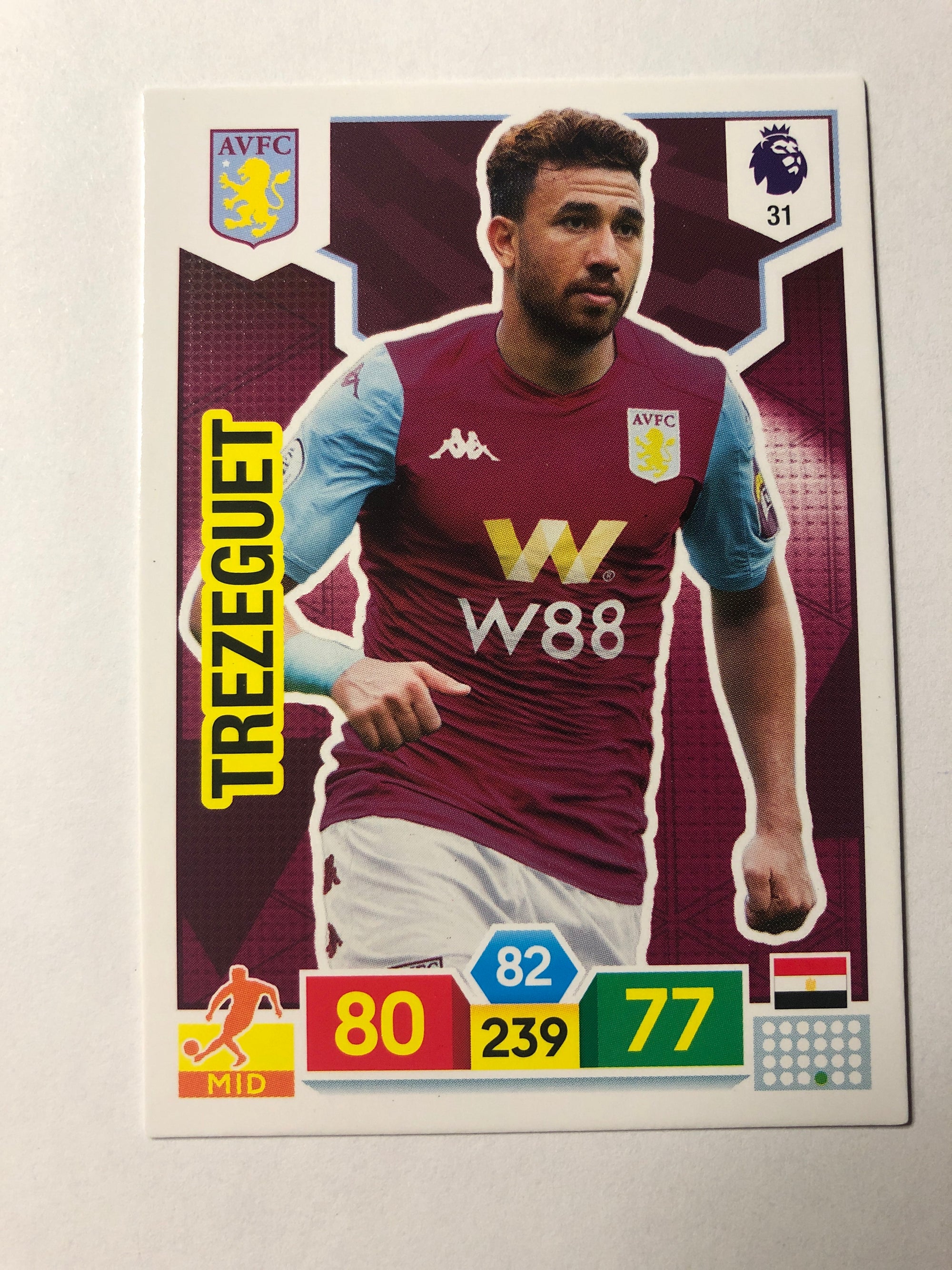 031. TREZEGUET - ASTON VILLA