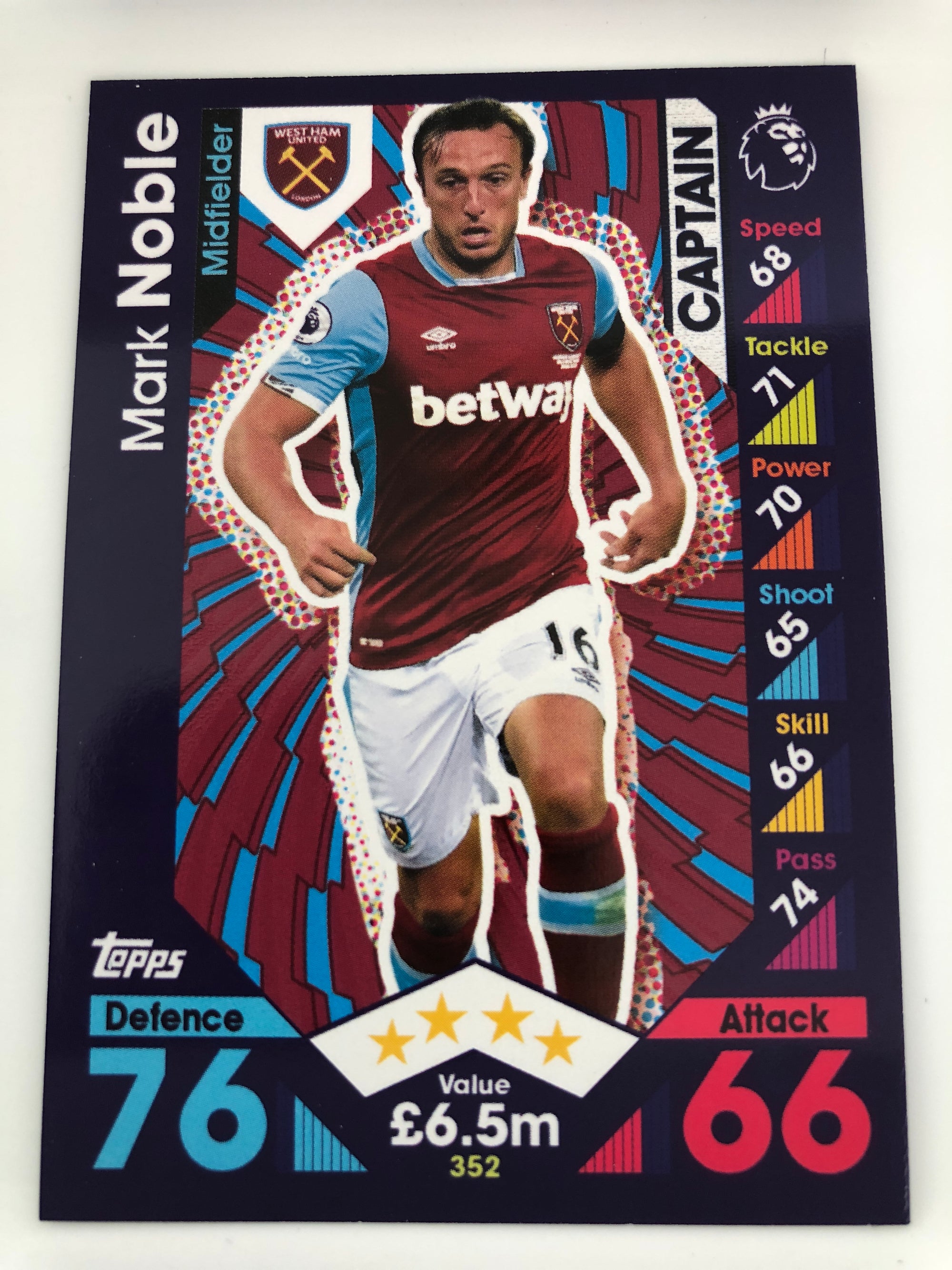 352. MARK NOBLE - WEST HAM UNITED