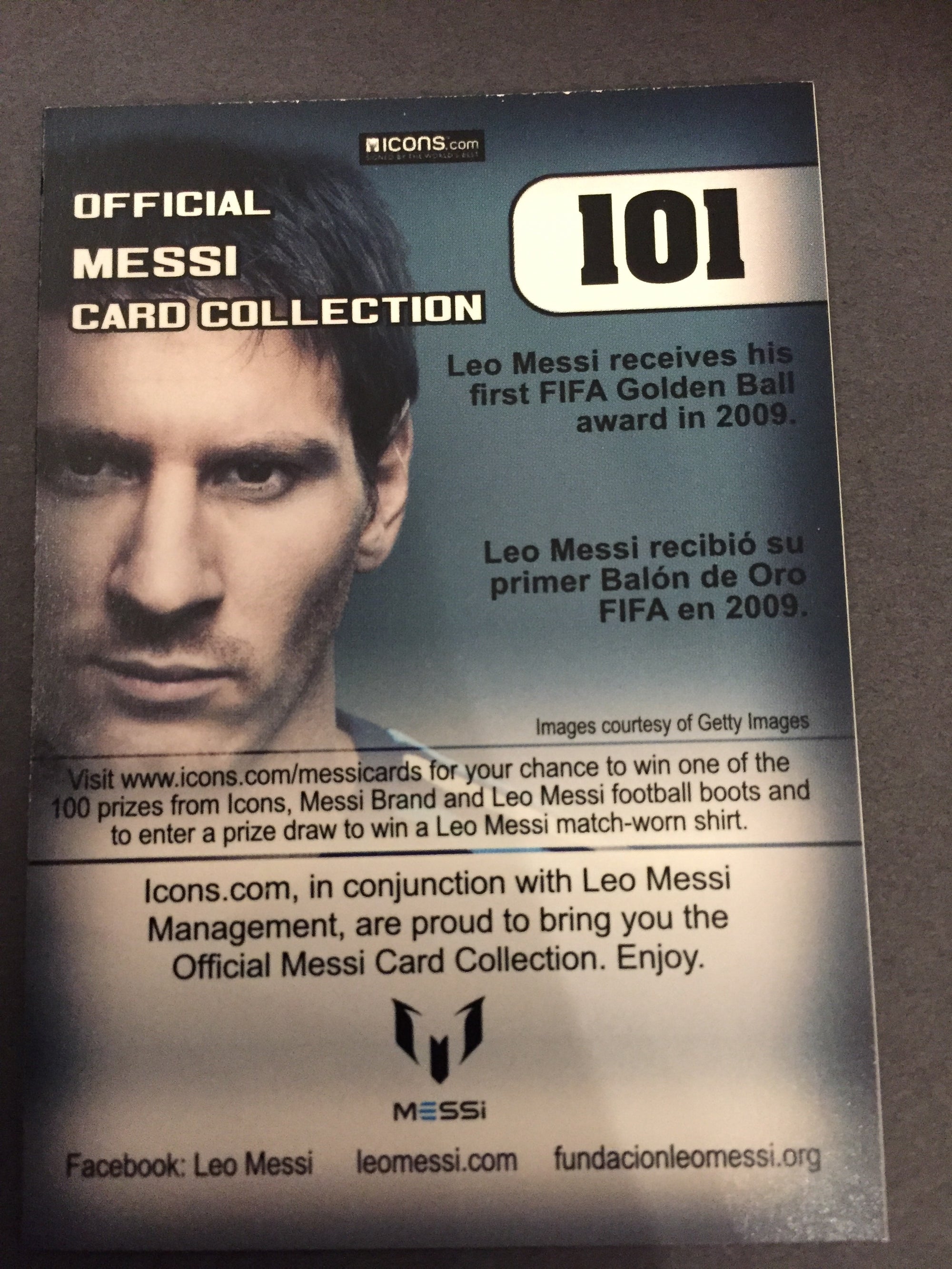 101. OFFICIAL MESSI CARD COLLECTION