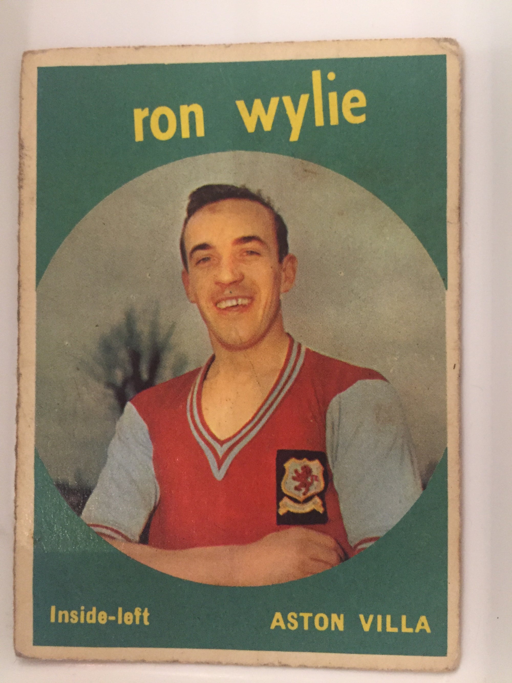 008. RON WYLIE - ASTON VILLA