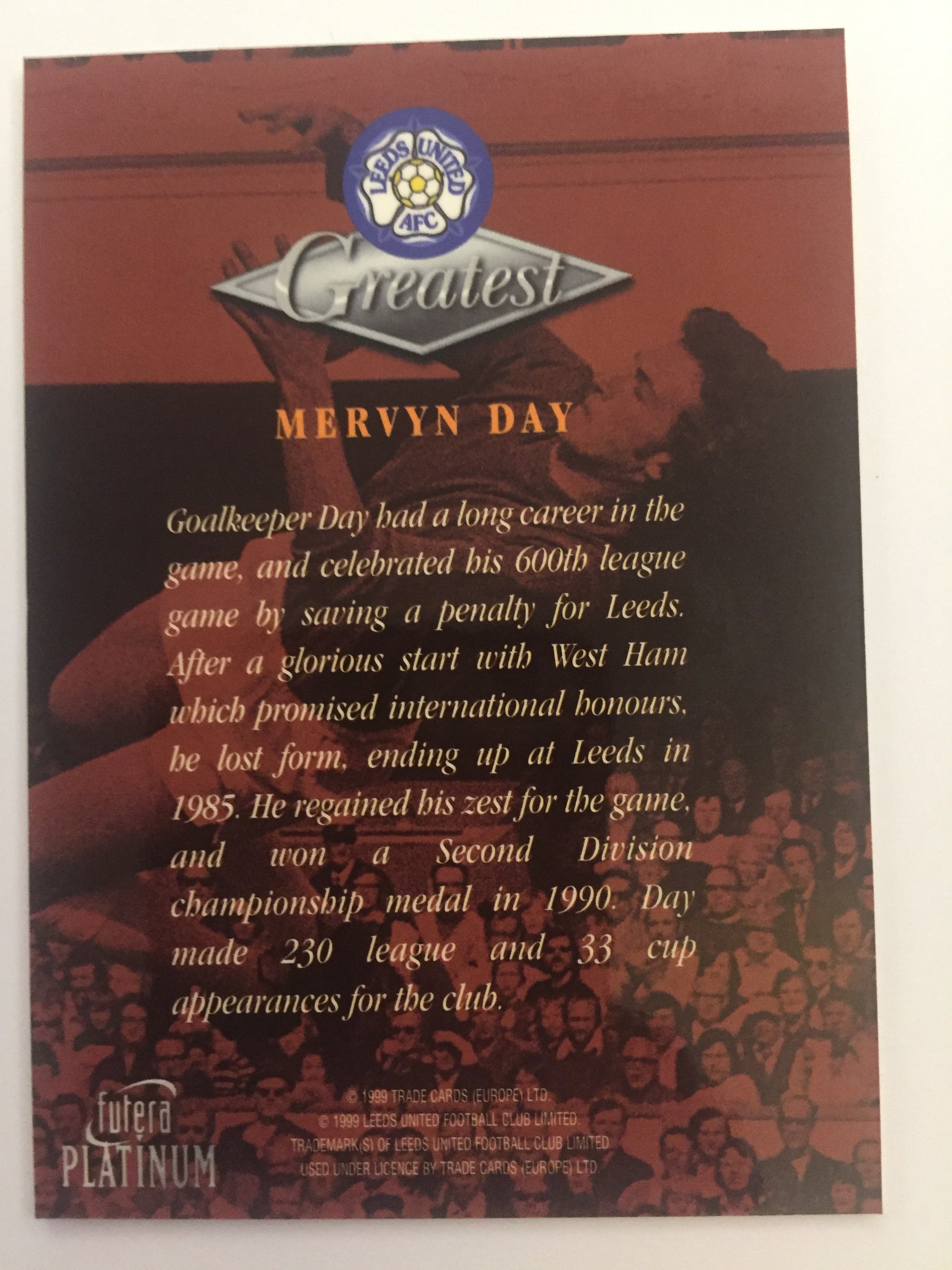 MERVYN DAY - LEEDS UNITED