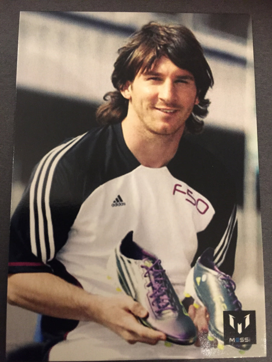 091. OFFICIAL MESSI CARD COLLECTION