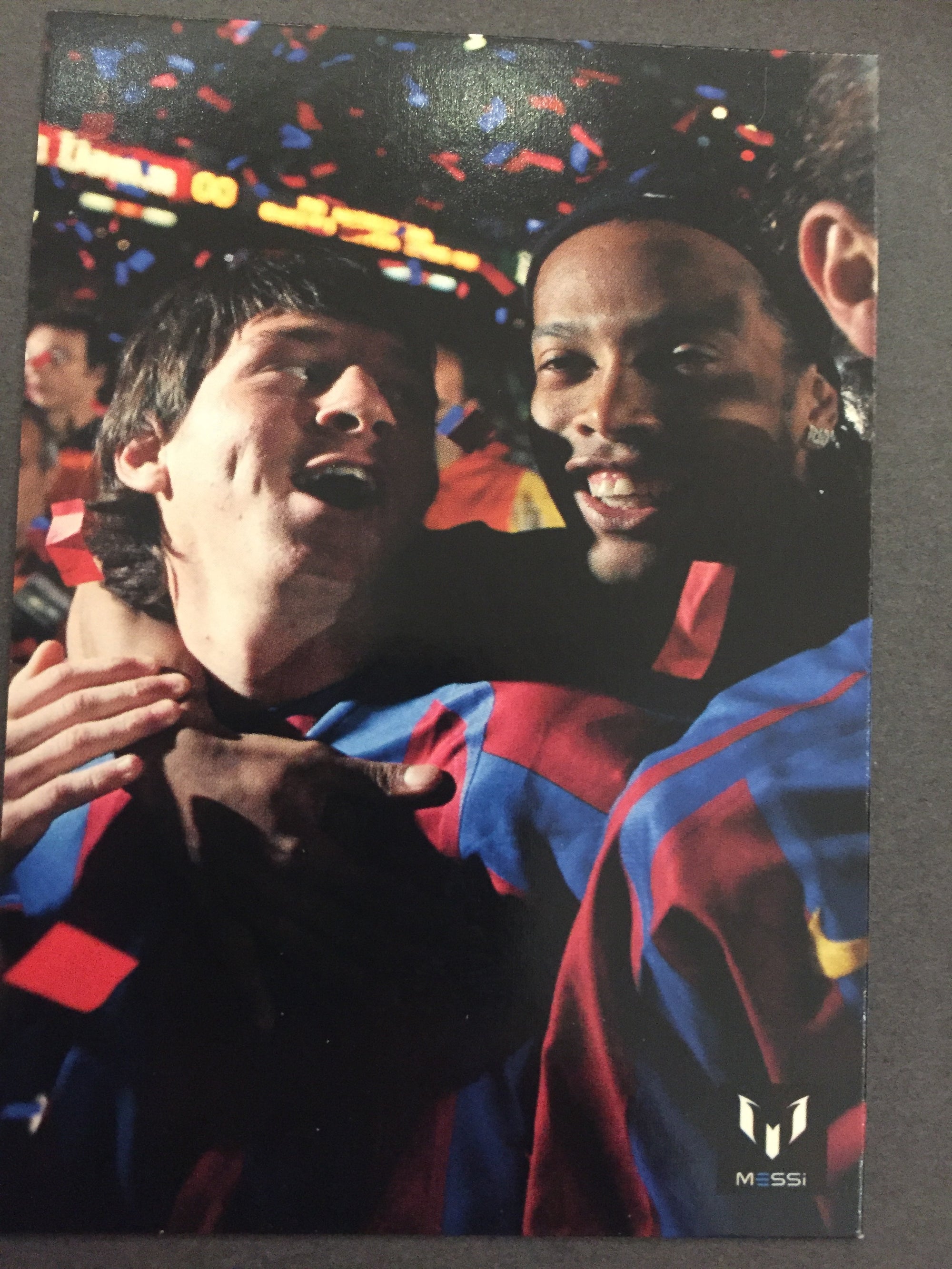 006. OFFICIAL MESSI CARD COLLECTION