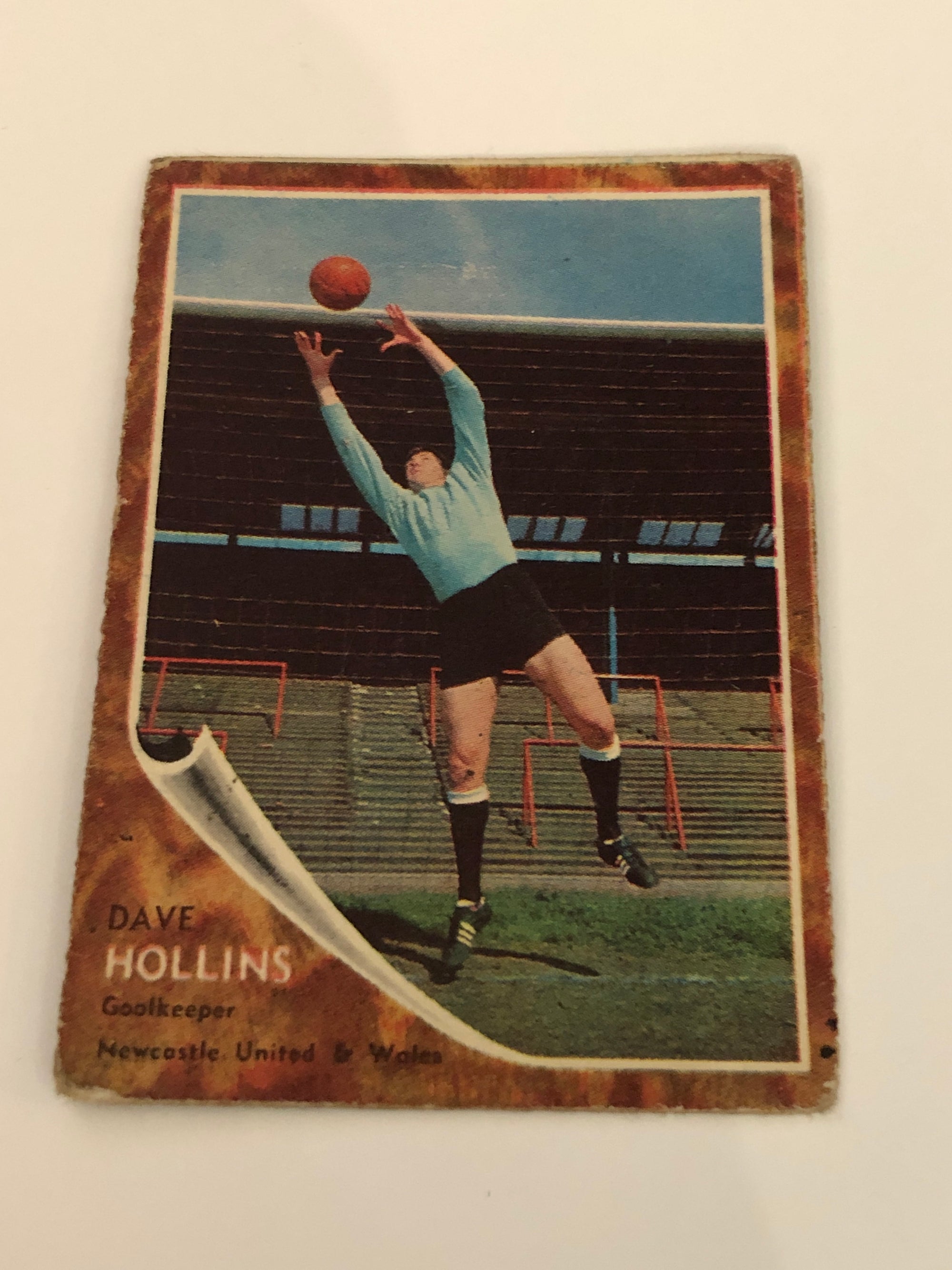 015. DAVE HOLLINS - NEWCASTLE UNITED