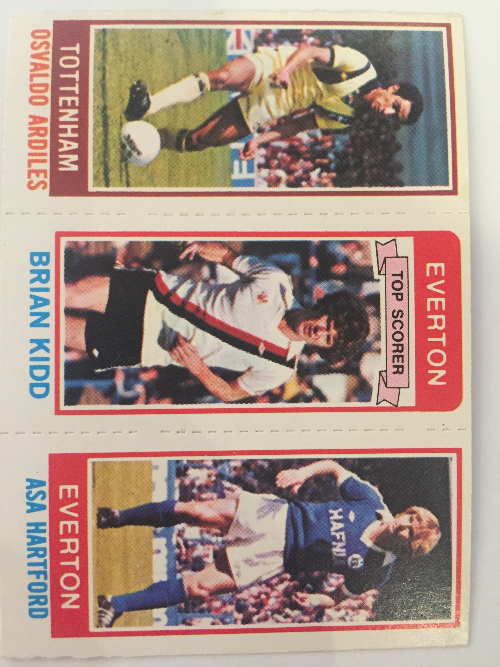 176 - 60 - 134     HARTFORD - EVERTON - ARDILES