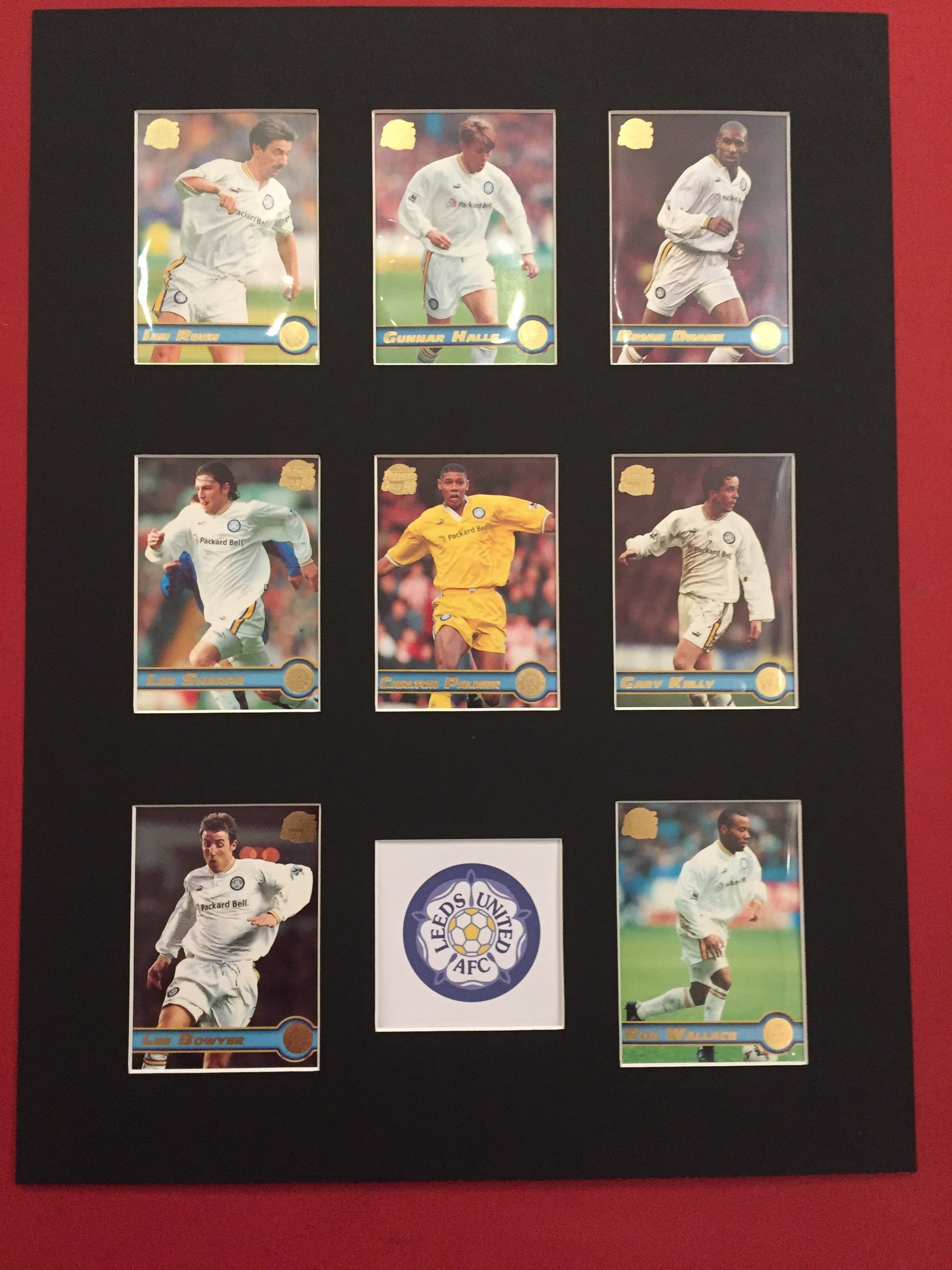 LEEDS UNITED - FOTBALLKORTMONTASJE FRA 1998
