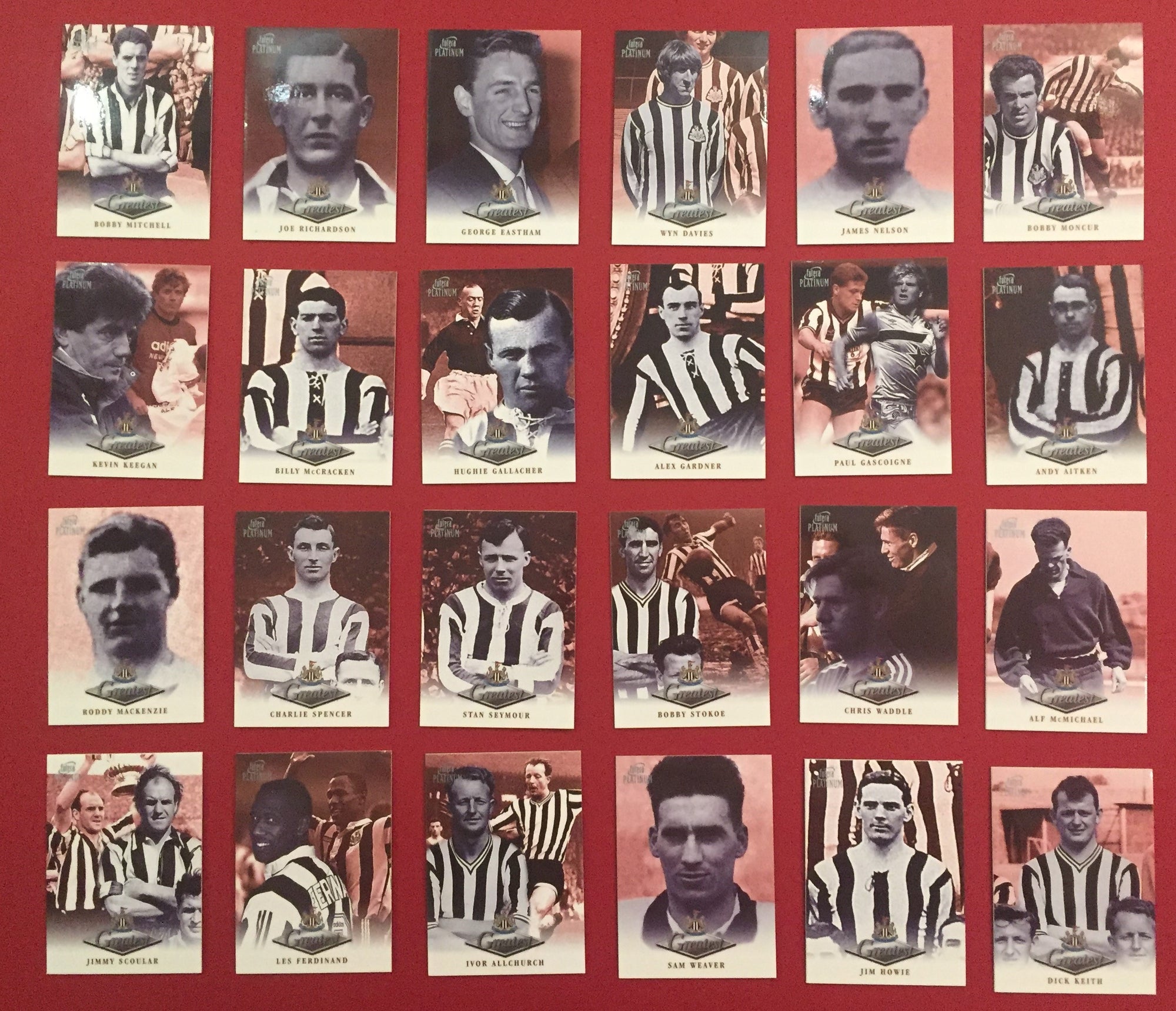 NEWCASTLE UNITED -  FUTERA PLATINUM "THE GREATEST" - 1999 - KOMPLETT SETT