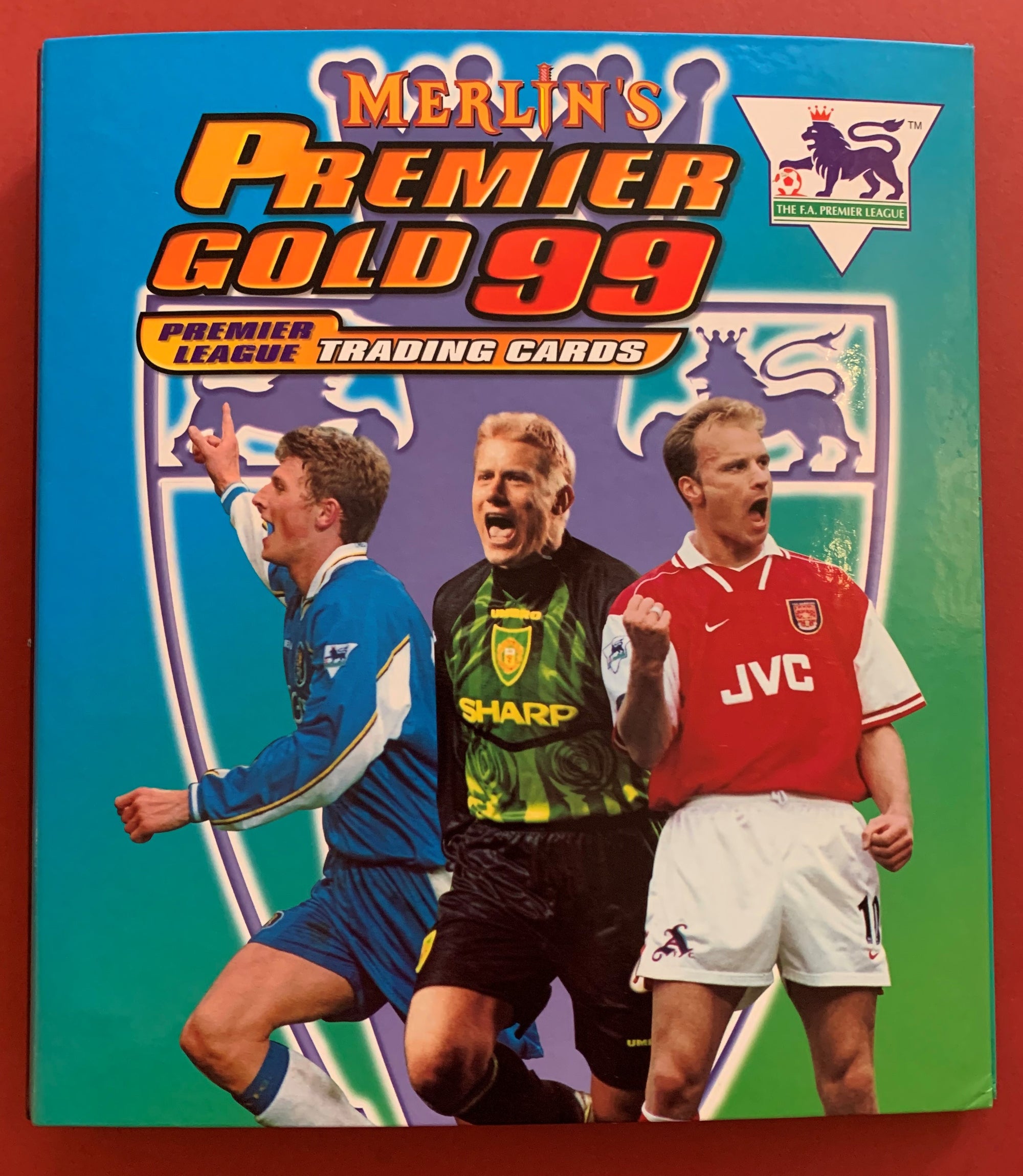 000. MERLIN`S PREMIER GOLD 1999 - "HARDBACK" BINDER