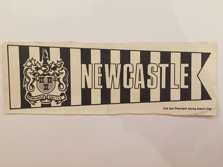 NEWCASTLE UNITED - TEAM PENNANT