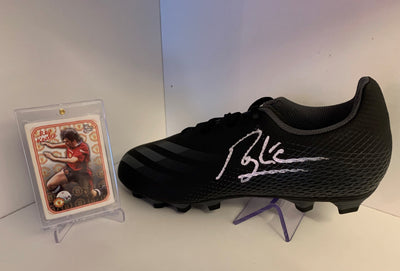 ROY KEANE - SIGNERT SKO MED EKTEHETSBEVIS/COA