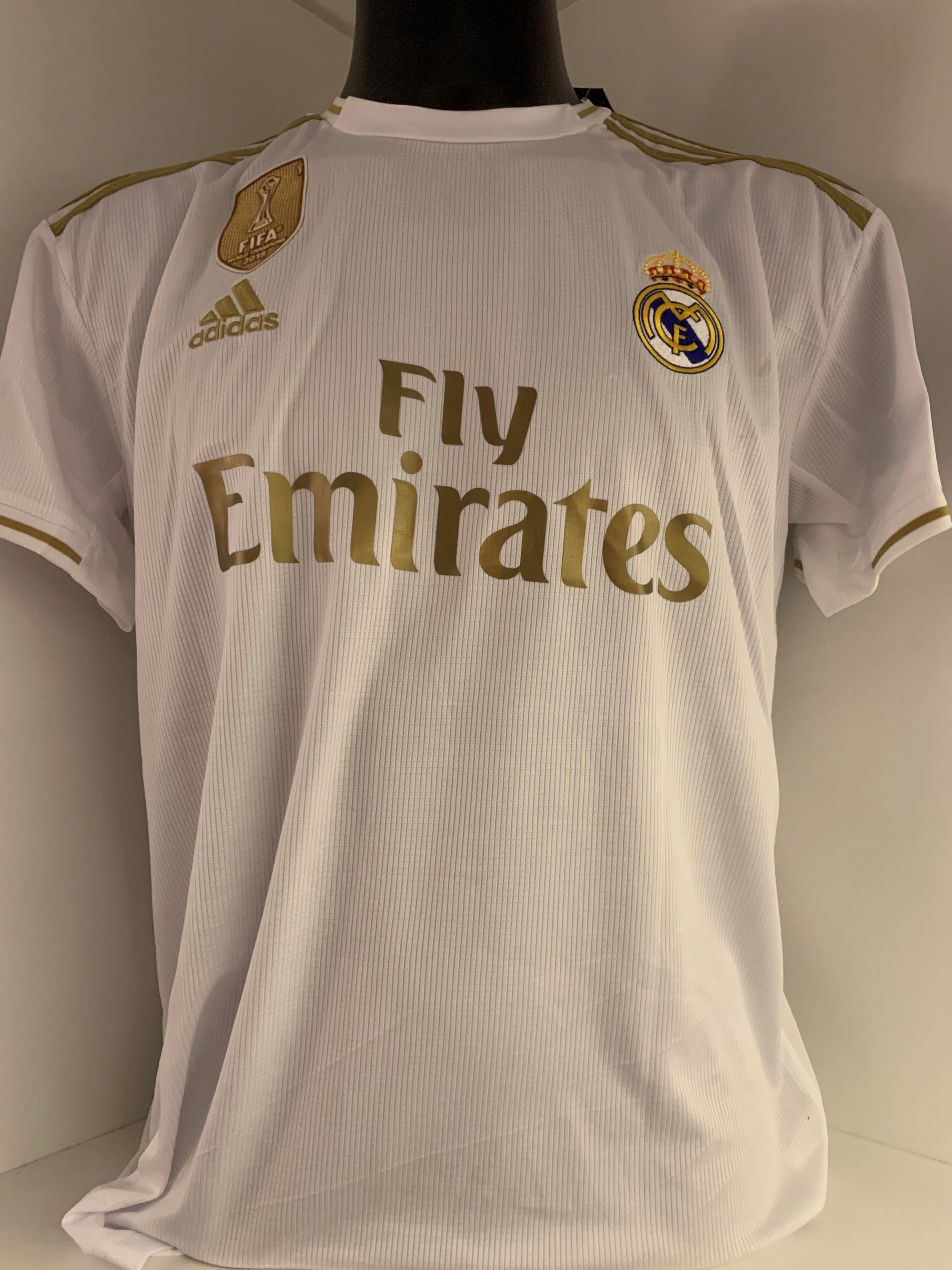 SERGIO RAMOS - SIGNERT DRAKT MED EKTEHETSBEVIS/COA