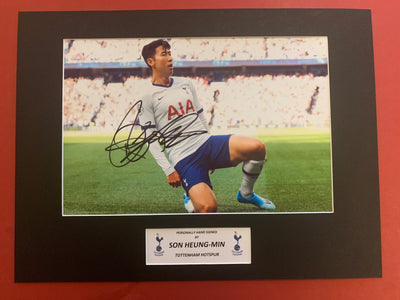 HEUNG-MIN SON - SIGNERT BILDE MED EKTEHETSGARANTI/COA