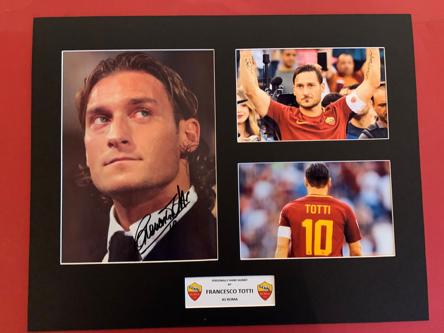 FRANCESCO TOTTI - SIGNERT BILDE MED EKTEHETSBEVIS/COA